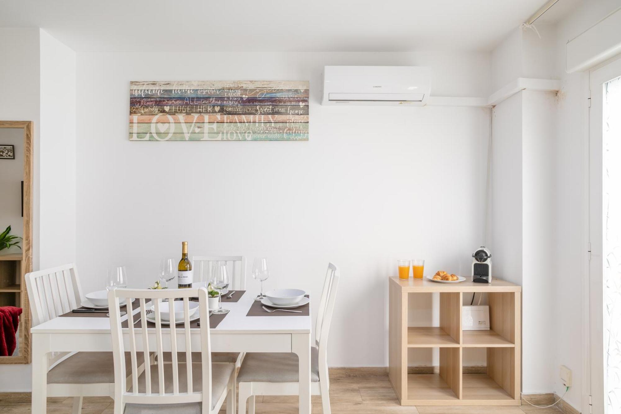 Apartamentos San Leandro, Centro Alicante Luaran gambar