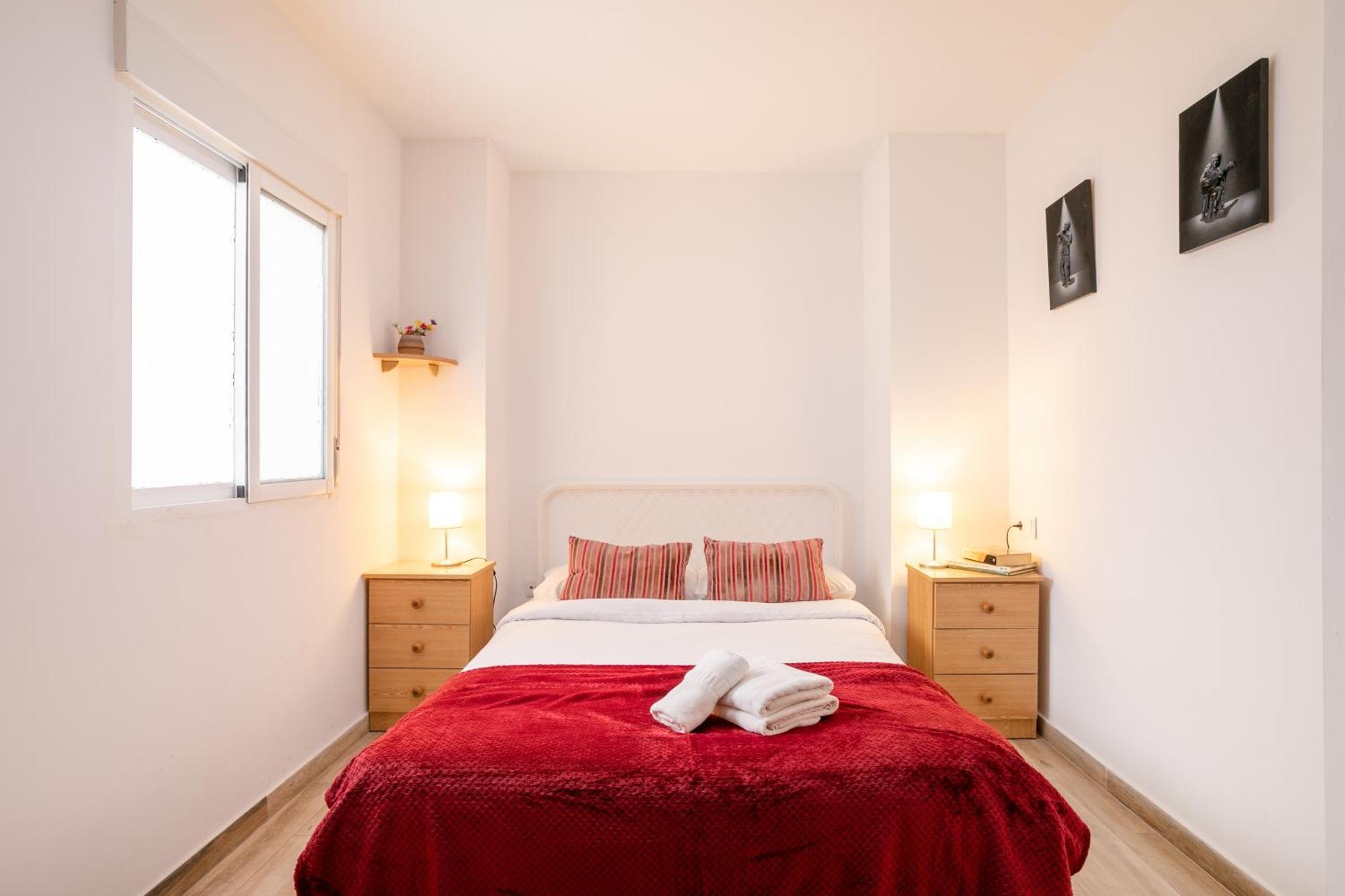 Apartamentos San Leandro, Centro Alicante Luaran gambar