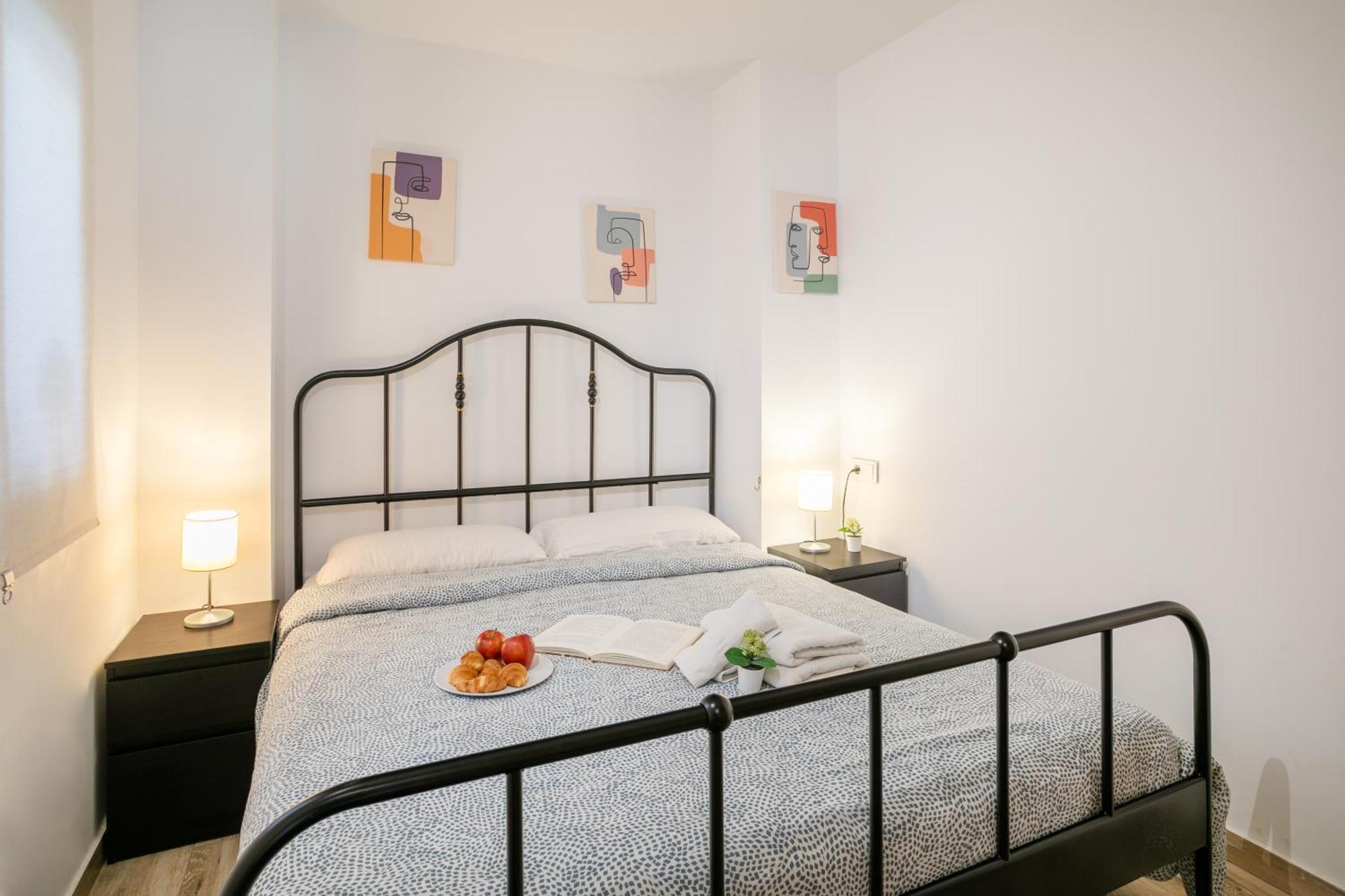 Apartamentos San Leandro, Centro Alicante Luaran gambar